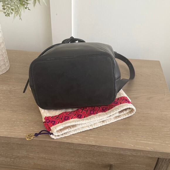 Tory Burch Black Miller Hobo Shoulder bag - Picture 5 of 9